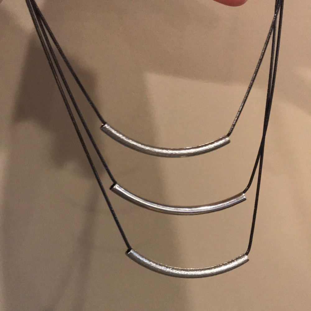 Layered Necklace - Picture 5 of 7
